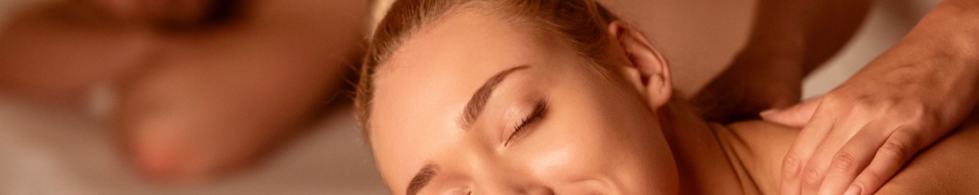 Book a Sugar Land couples massage at Pan Thai Massage